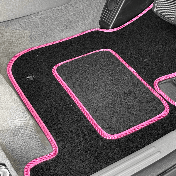 Rover 75 With Clip Location () Carpet Mats