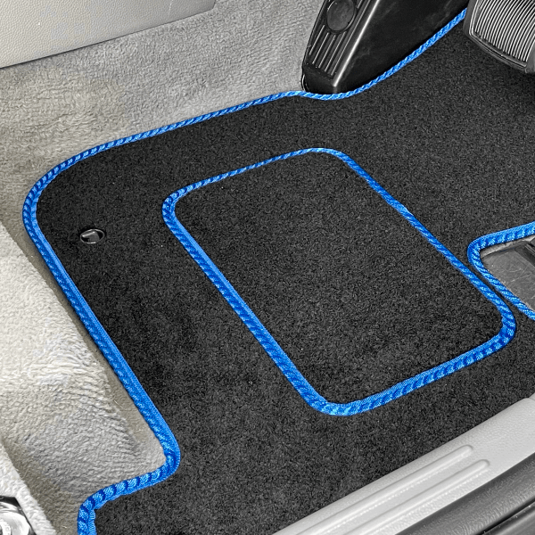 Ford Mondeo Oval Clip (2007-2012) Carpet Mats